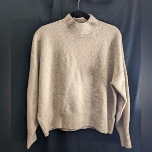 HM Cozy Med Knit Sweater